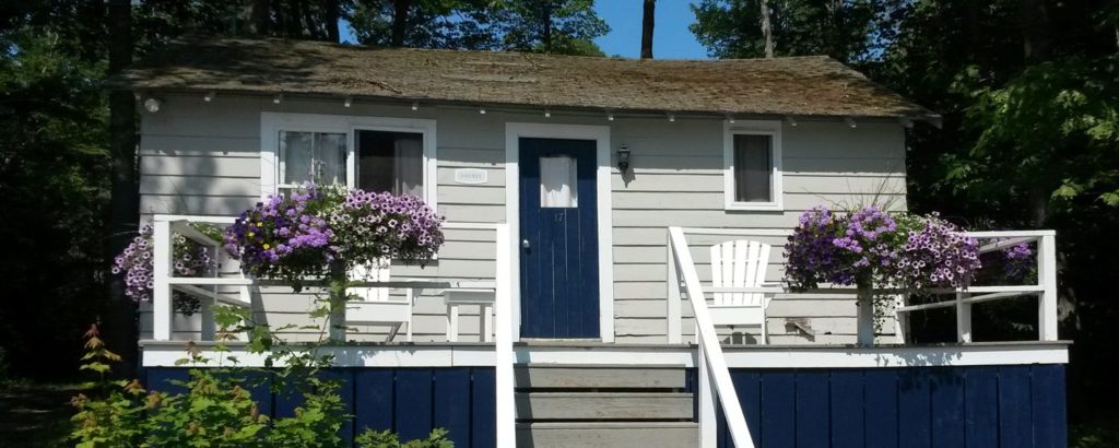 Laurel cabin exterior.