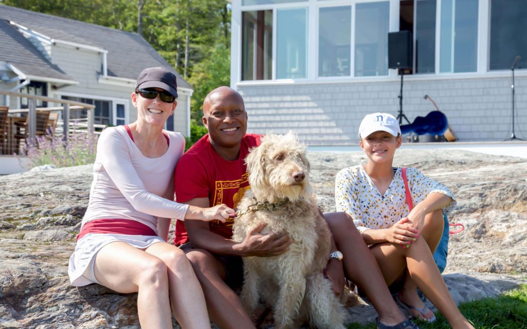 Pet-Friendly Cabins in Maine for Your Dog-Lovers’ Getaway